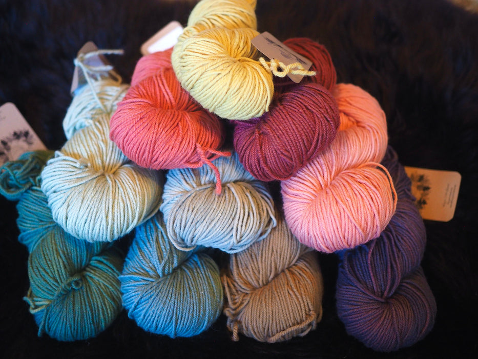 Blue Faced Leicester Yarn, Worsted weight, Naturally Dyed